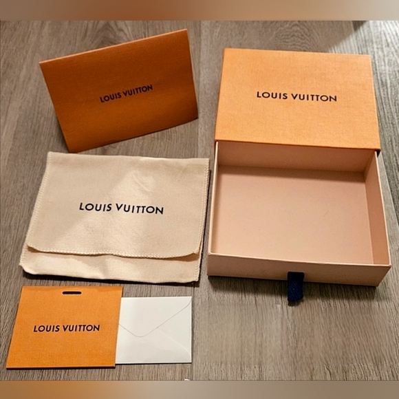 NEW Louis Vuitton Gift Set Wallet Drawer Box Dust Bag Card Holder Envelope 6